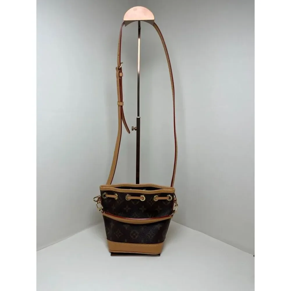 Louis Vuitton Women Pre-Loved Bag Very Good Condition
